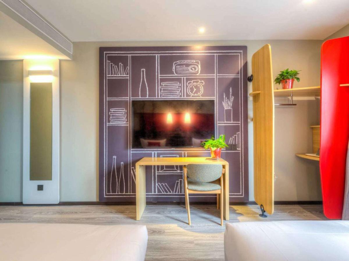 Ibis Xian Hi-Tech Zone No.7 Keji Rd Hotel Exterior photo