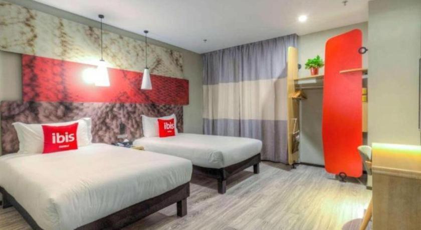 Ibis Xian Hi-Tech Zone No.7 Keji Rd Hotel Exterior photo