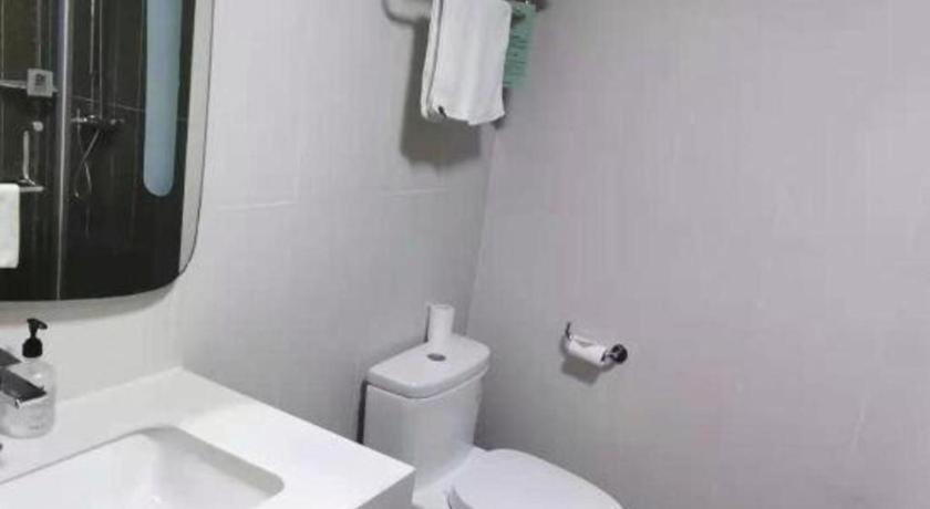 Ibis Xian Hi-Tech Zone No.7 Keji Rd Hotel Exterior photo